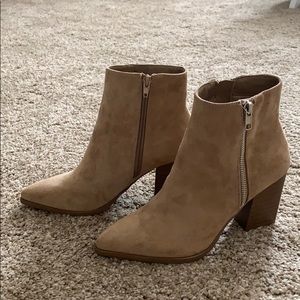Forever 21 booties never worn!
